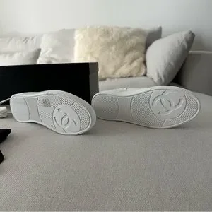 靴 CHANEL 36,5 Chanel Runners | Size 36.5 – eightonethree.